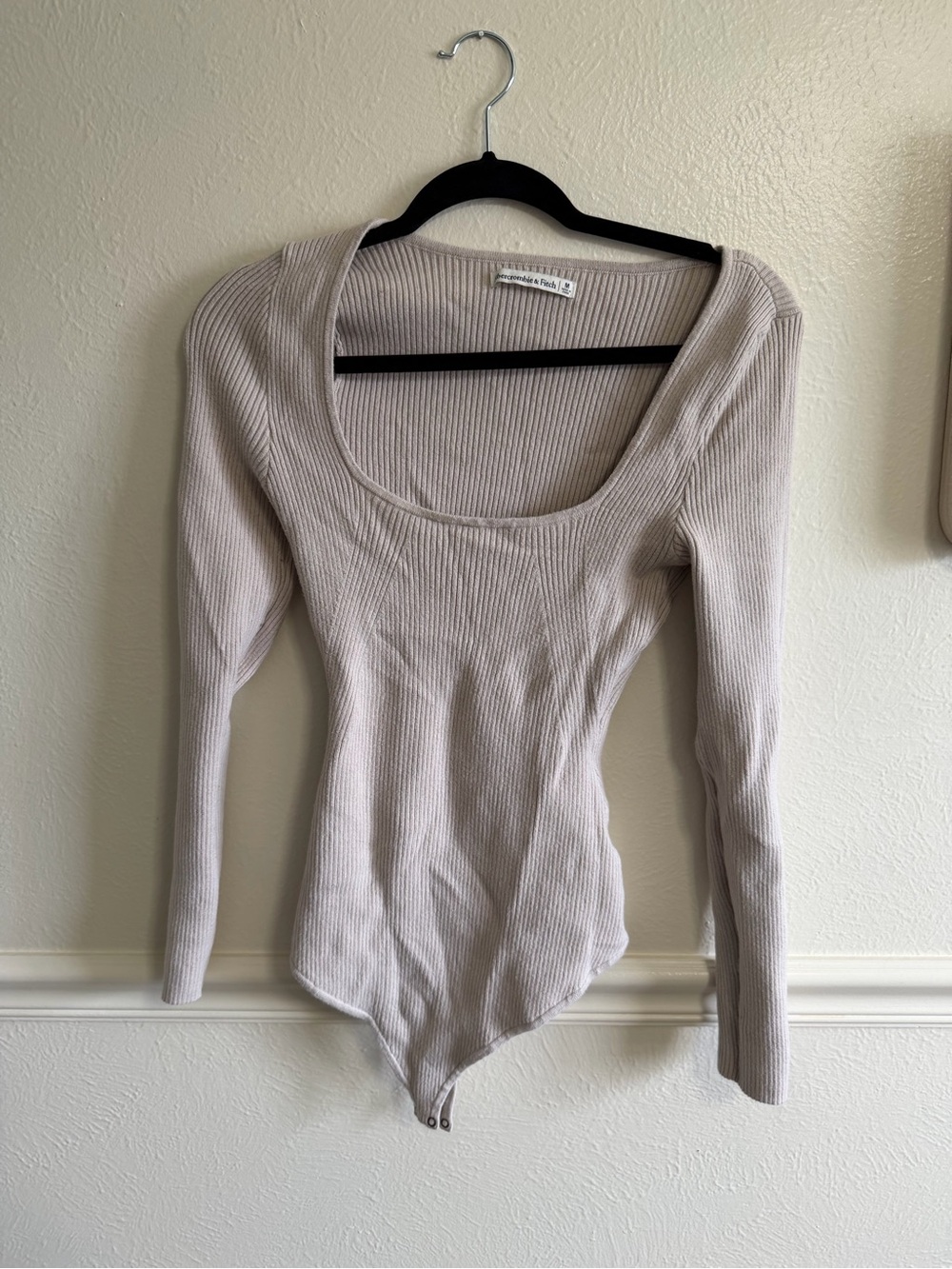 Abercrombie & Fitch Ribbed Scoop-Neck Bodysuit - Taupe